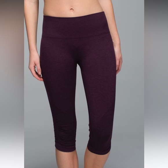 Lululemon In The Flow Crop II Heathered Black Cherry Size‎ 6 - Picture 8 of 9